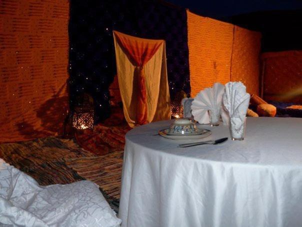 Palmeras Y Dunas Luxery Camp Merzouga Dış mekan fotoğraf