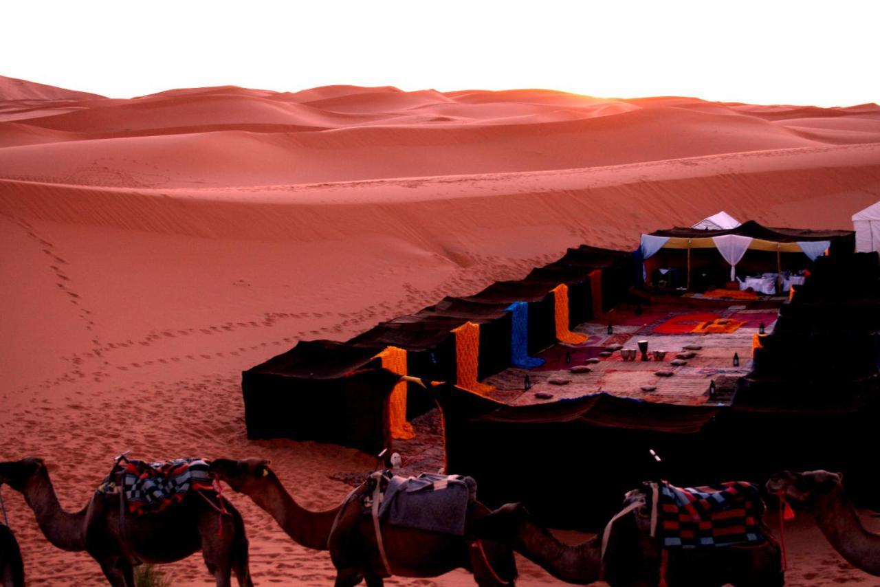 Palmeras Y Dunas Luxery Camp Merzouga Dış mekan fotoğraf